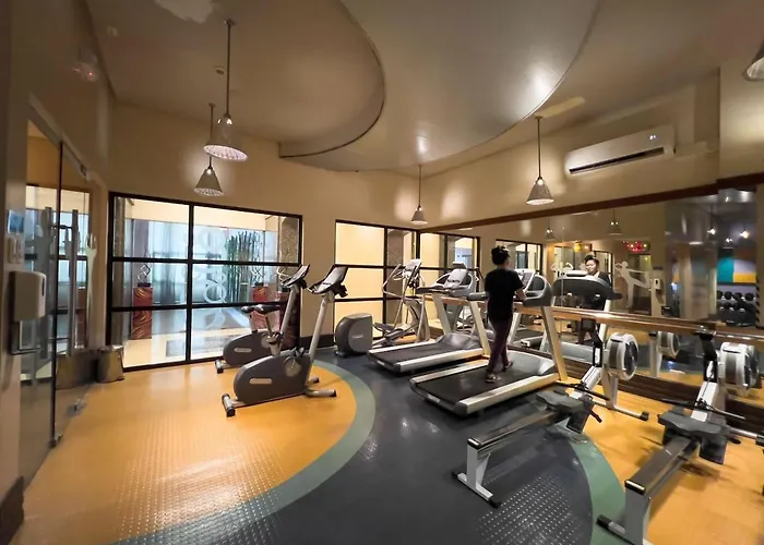 Modern Luxe 3 Bedroom Bgc Apartment Manila