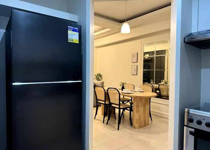 Modern Luxe 3 Bedroom Bgc *