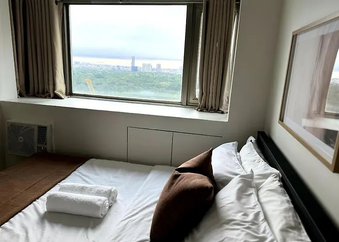 Modern Luxe 3 Bedroom Bgc * Manila