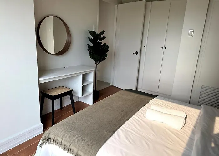 Modern Luxe 3 Bedroom Bgc Apartment *