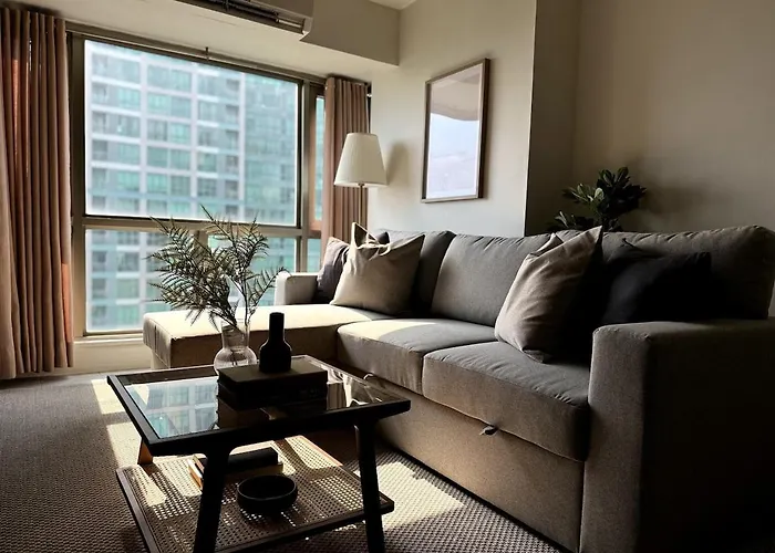 Modern Luxe 3 Bedroom Bgc Apartment *
